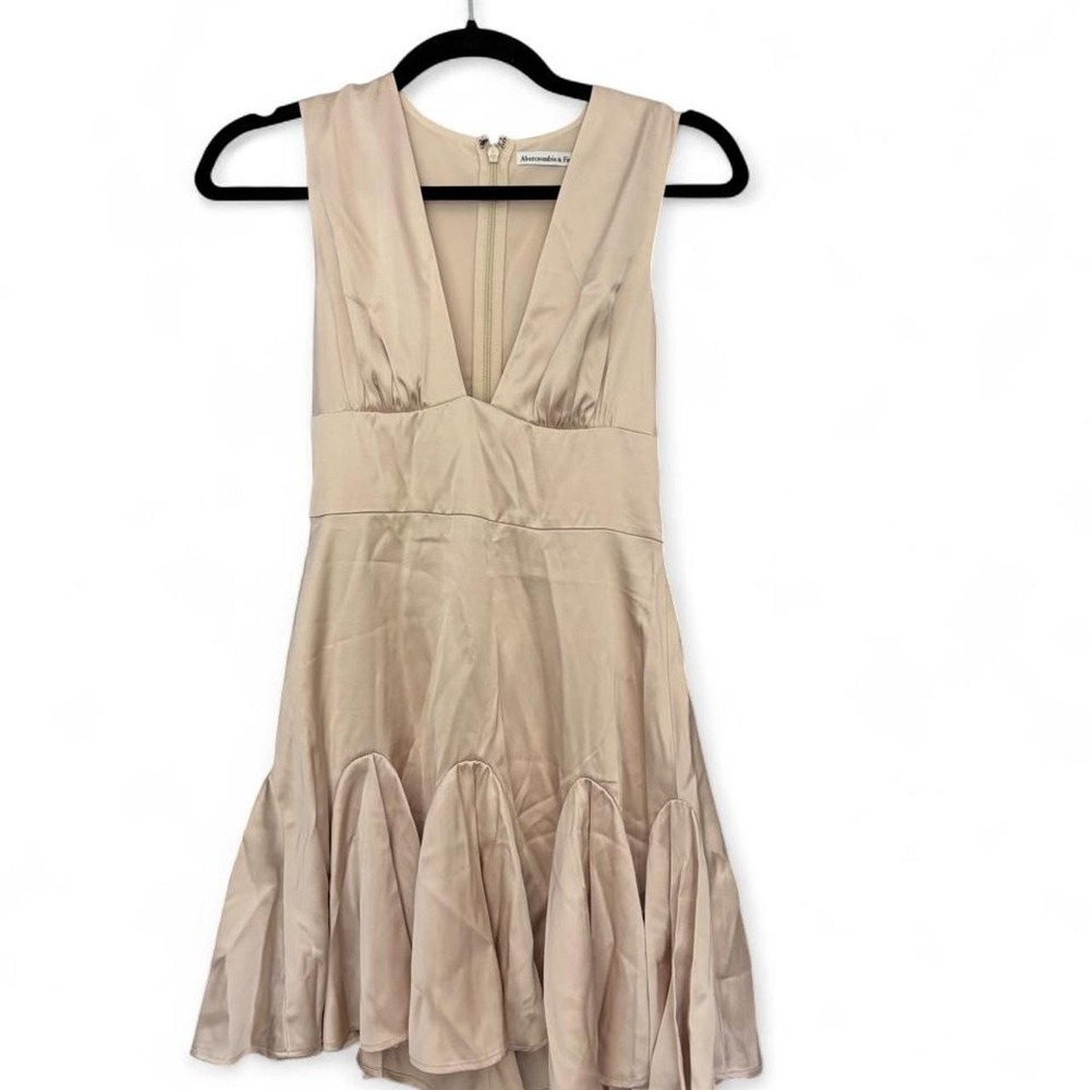Abercrombie & Fitch Gold  Satin Plunge Flounce Mini Dress XSP.